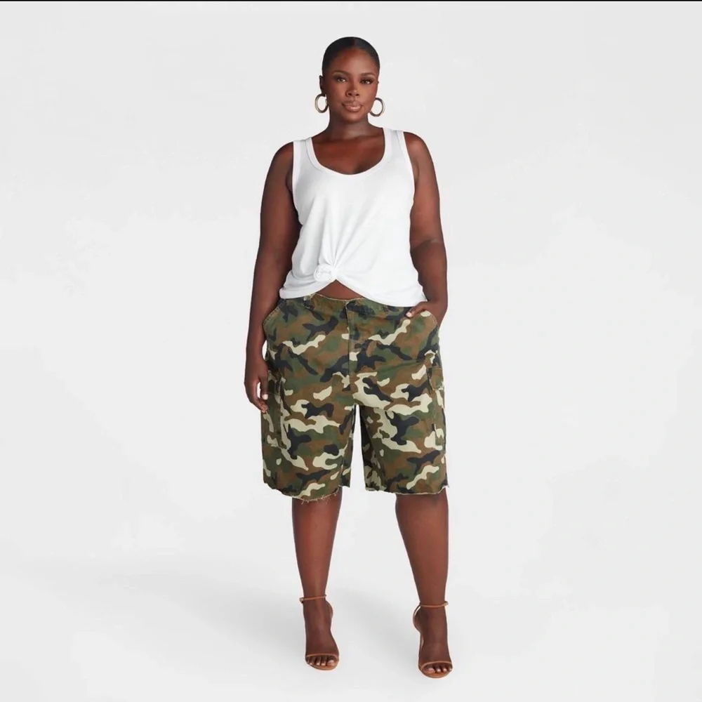 KBB Women's Mid-Rise Cargo Shorts Green Camo XS,S,M,L,XL,XXL,1X,2X,3X,4X - Picture 7 of 8